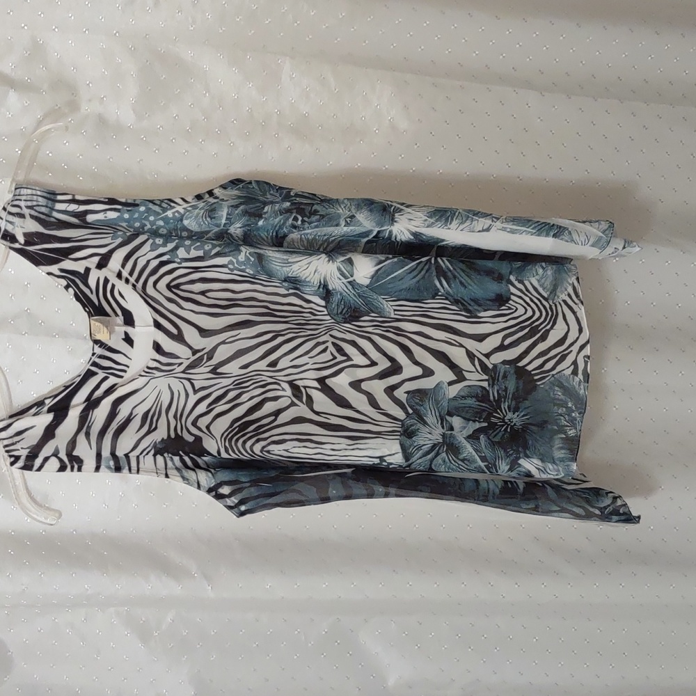 🍁4/$25 Women's Brittany Black sleeveless blouse, size 1X
